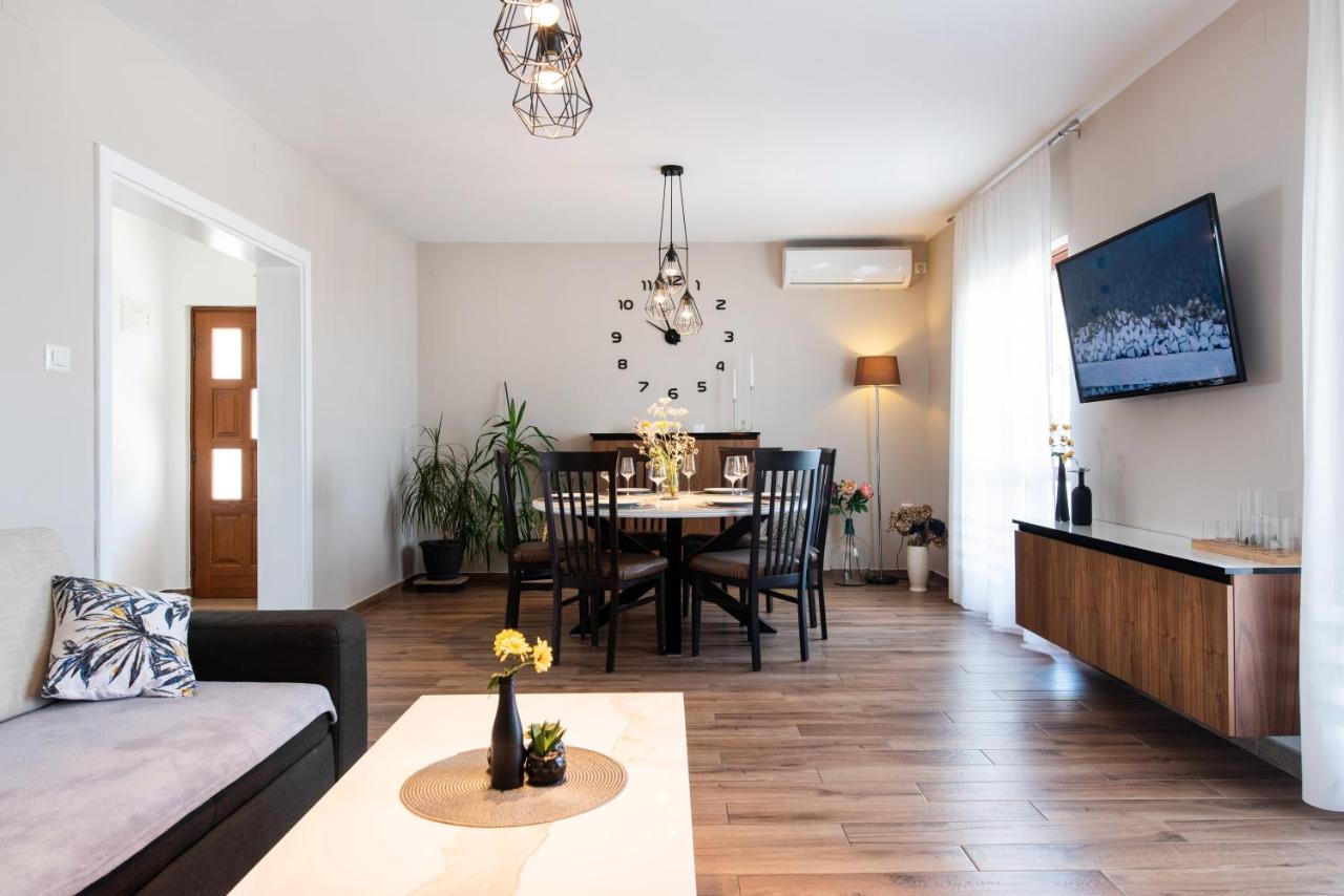 Superior Apartment Sincic 포레치 외부 사진
