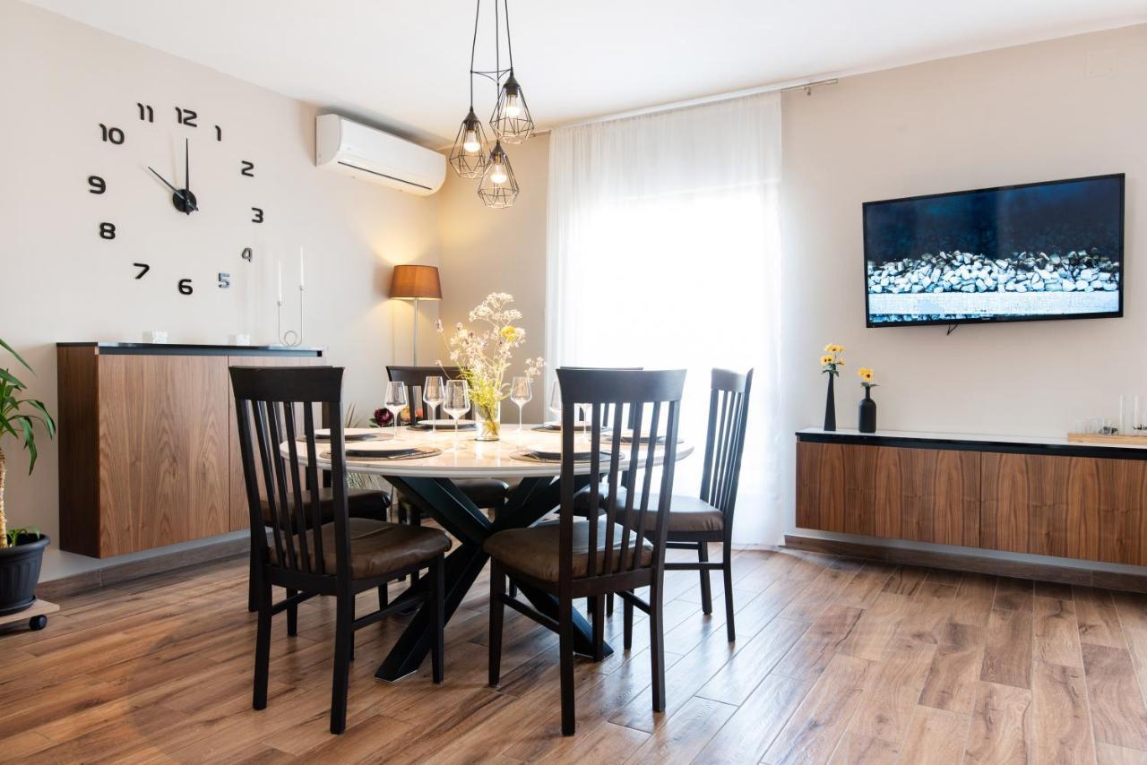 Superior Apartment Sincic 포레치 외부 사진